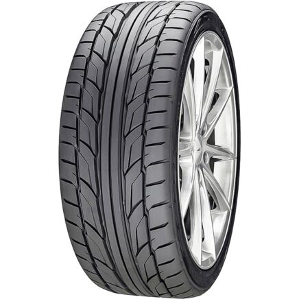 Set Of 4 Nitto NT555 G2 255/35R18 ZR 94W XL
