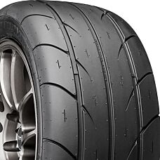 Mickey Thompson ET Street S/S 235/60R15