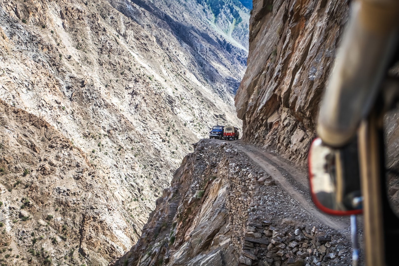 Dangerous road: Fairy Meadows Road (Pakistan)