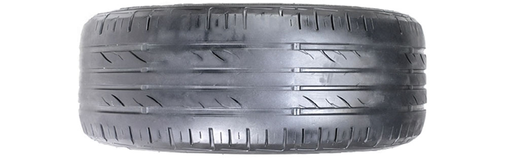 Cupping tread wear